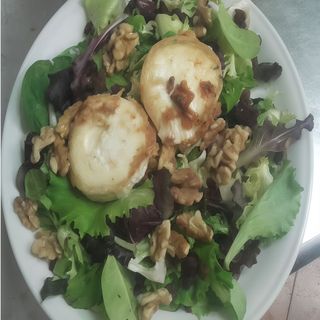 Ensalada de Rulo de cabra