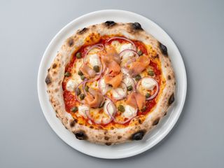 Pizza  Fumigatta (33 Cm.)
