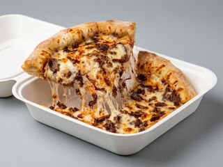 Pizza Kebab (Familiar)con bebida lata gratis
