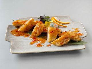 Raíz de Lotus Relleno De Pollo y Gambas