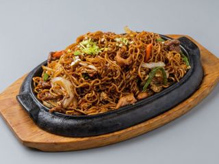 Tallarines Chinos A La Plancha