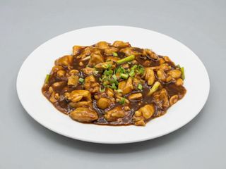 Pollo Con Salsa Kon Bao
