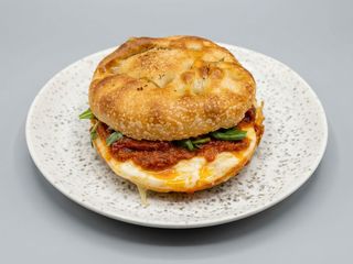 Focaccia La Caprese (V)