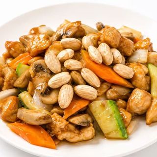 Pollo Con Almendras