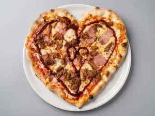 Pizza De La Casa (33 Cm.)