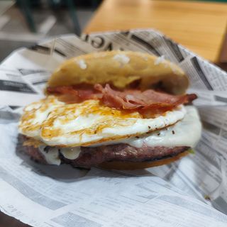 Monster De Hamburguesa