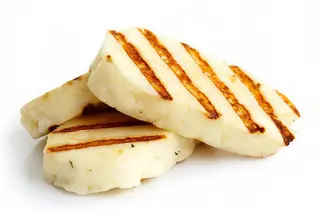 Halloumi a la brasa (Veg)