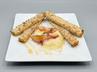 Tomino boscaiolo, amb guanciale cruixent, mel i parmesà…unitat individual