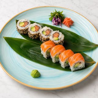 Sushi Bandeja 17 (8 pzs.)
