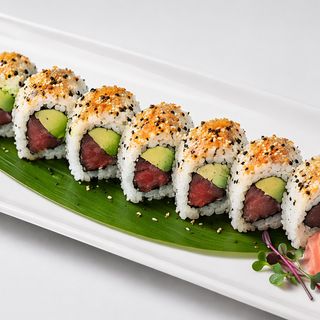 Atún Aguacate Roll