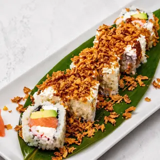 Uramaki especial crunchy de salmón (8 pzs.)