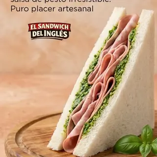 Mortadela italiana y pesto Sandwich