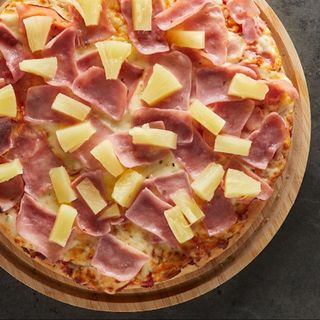 Pizza hawaiana fina