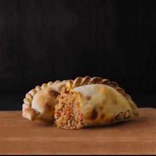 Empanada cochinillo criollo