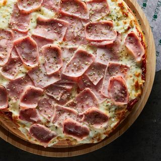 Pizza jamón fina
