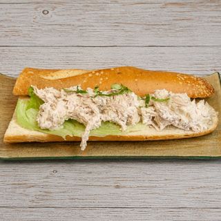 Pan con pollo