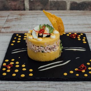 Causa de atún