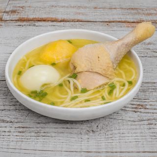 Caldo de gallina
