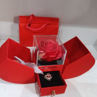 Joyero con rosa eterna roja