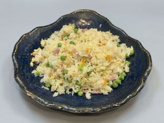 Arroz Frito Tres Delicias三鲜炒饭