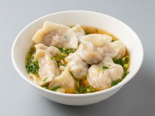 Sopa de Shui Jiao水饺汤
