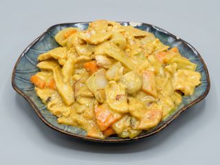 Pollo Con Salsa Curry China黄咖喱鸡