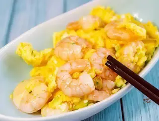 33. Huevos Revueltos Con Gambas