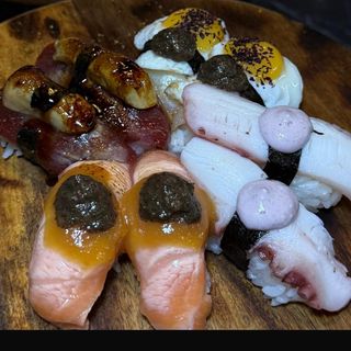 Combo de 8 niguiris premium  fusión 