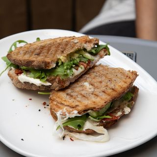 Avocado Grilled Cheese Sandwich