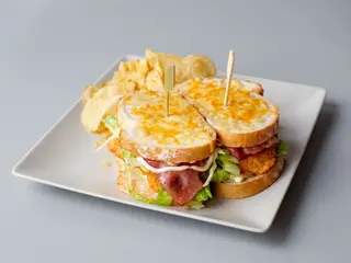 Sándwich Descapotable Tukah