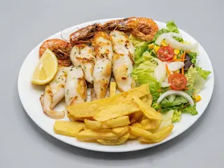 CALAMARCITOS A LA PLANCHA