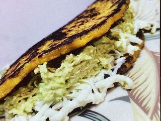 Cachapa Reina Pepiada