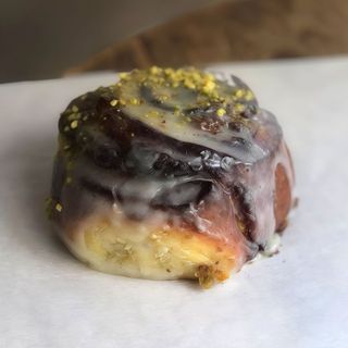 Roll de Pistacho (producción diaria limitada)