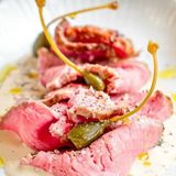 VITELLO TONNATO