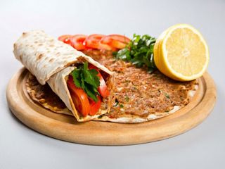 Menú Lahmacun Ternera 