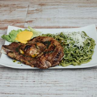 Tallarines verdes (Al pesto)