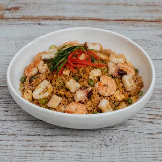 Arroz chaufa de mariscos