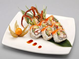 131. Soft shell crab roll (8piezas)