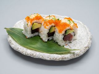 145. Atún picante roll (8 pzs.)