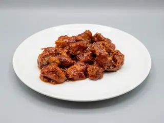 Magro Con Tomate