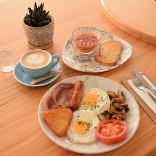 FULL English breakfast