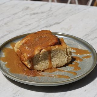 GINGER CINNAMON ROLL