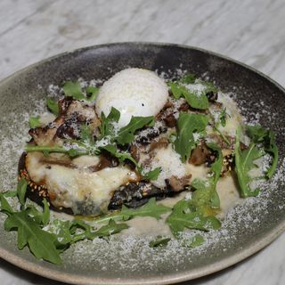 FUNGHI, TRUFFLE & EGG FOCACCIA