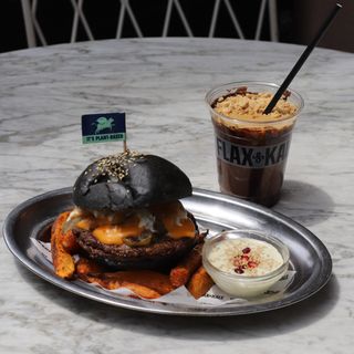 FLEXITARIAN PULP FICTION