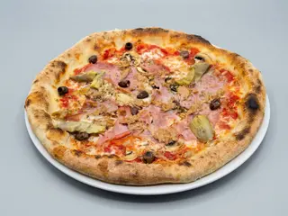 Pizza 4 Estacions (31 A 33 Cm. Aprox.)