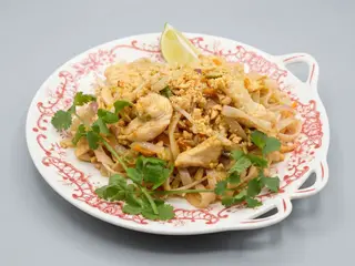 Pad Thai Con Pollo