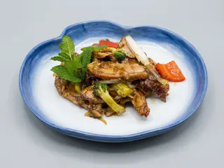 Pato Con Albahaca