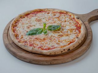 Pizza Margarita (33 Cm.)