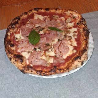 Cotto E Funghi (33 Cm.)