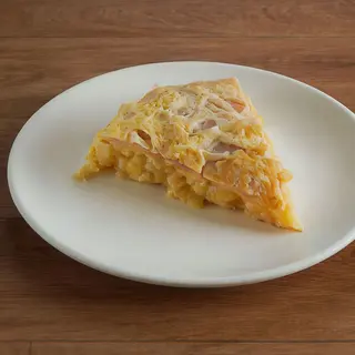 Tortilla De Jamón Y Queso Grande